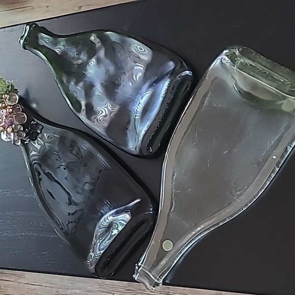 Flattened Bottles - Picture 1 of 6